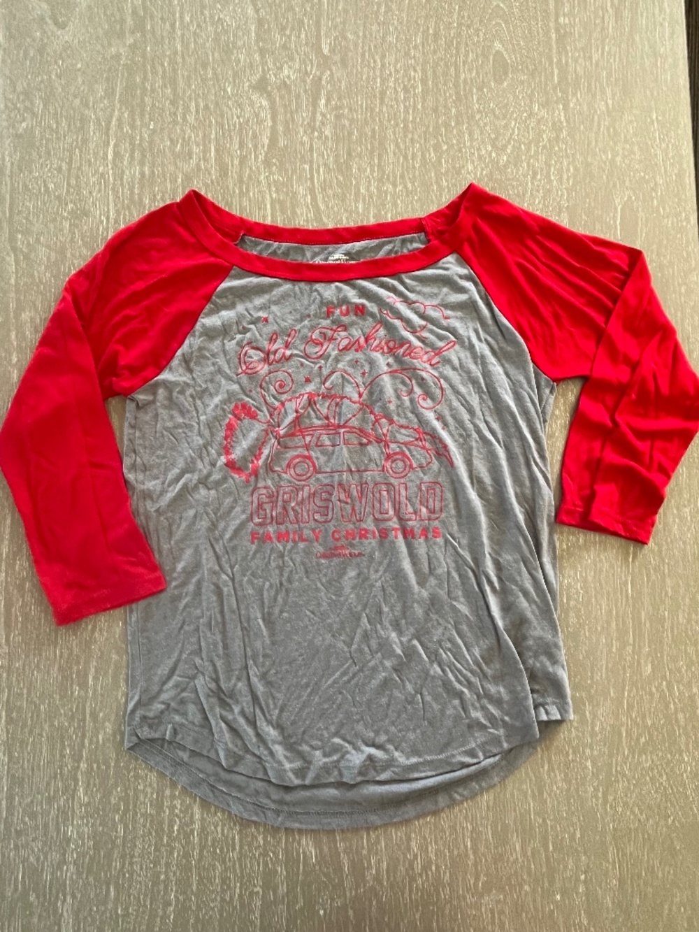 National Lampoons Christmas Scoop Neck 3/4 Sleeve Top